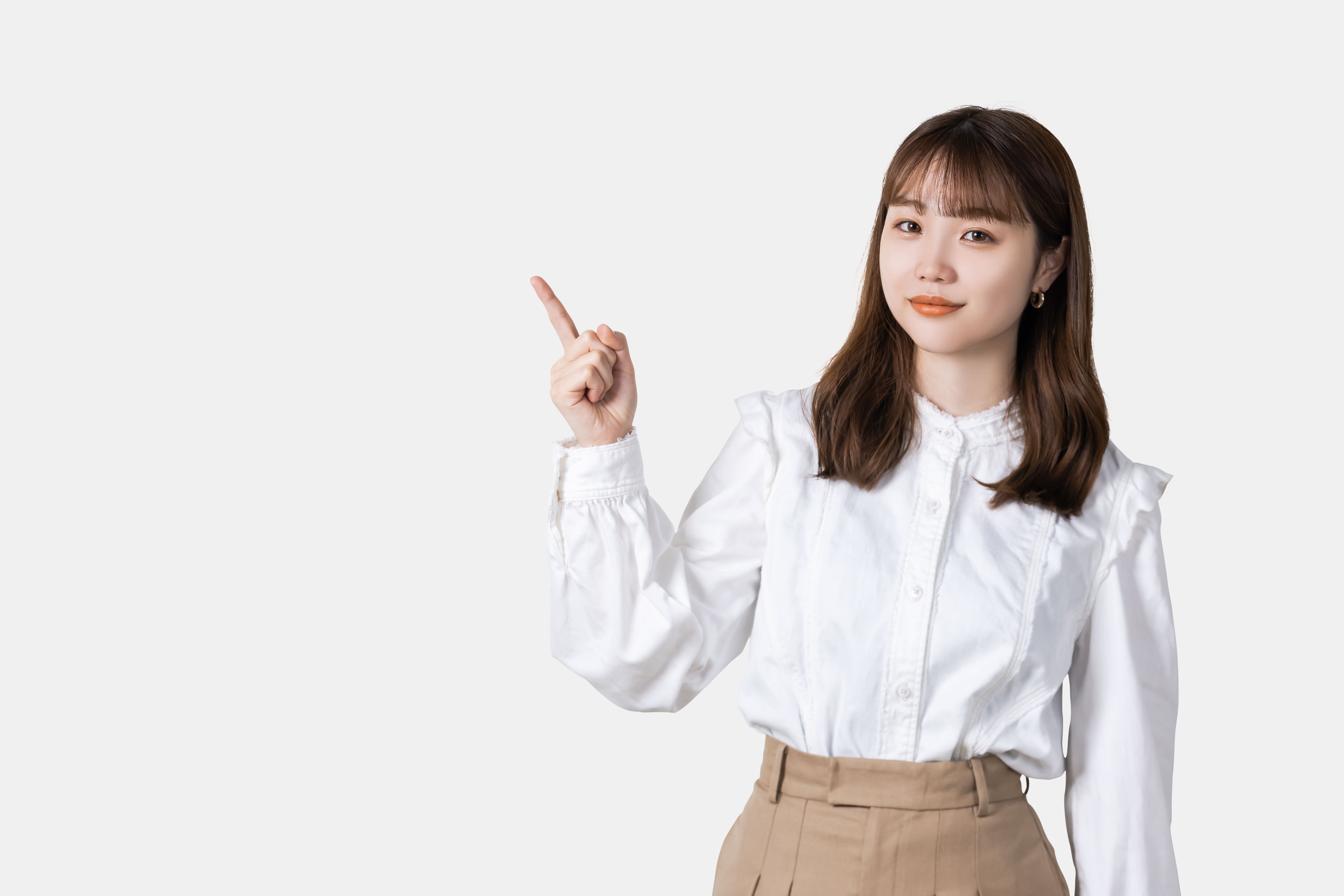 小規模オフィスでのコーヒーマシン導入に関する注意を示すビジュアル